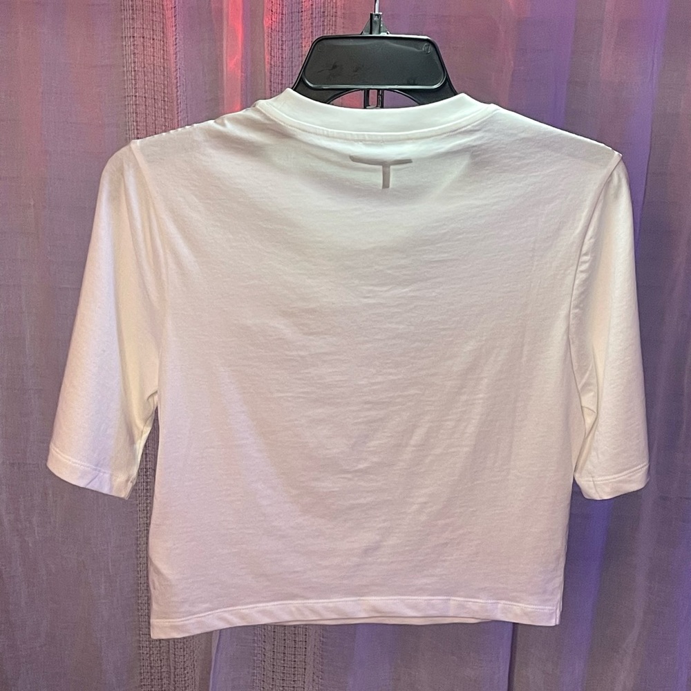 SANDRO - Picture 3 of 7